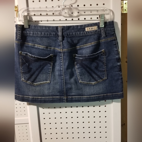 Brody's Jean's denim mini skirt - Picture 4 of 4